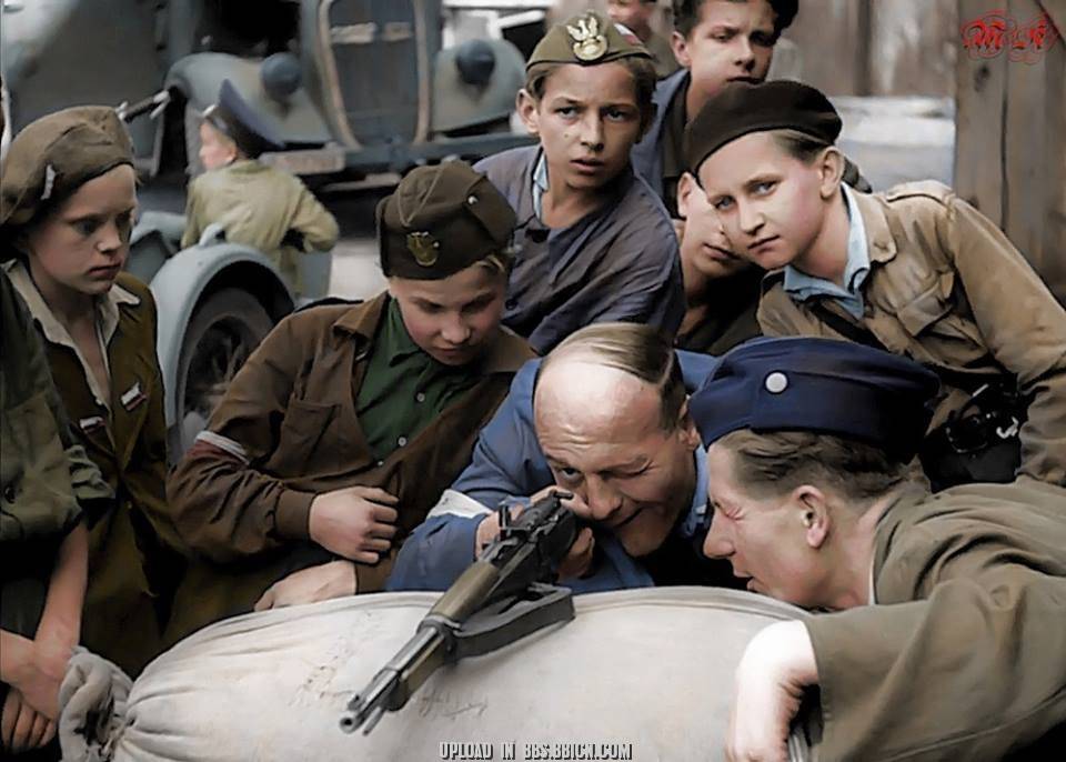 历史老照片1944年的华沙起义