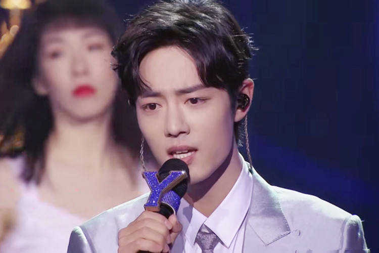 《下坠》作者是肖战经纪人?黑粉:网名都有"迪",所以是同一人