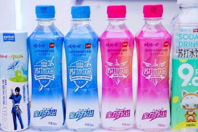 从康统,农夫,娃哈哈推出的30 新品中,我们发现这些机会点