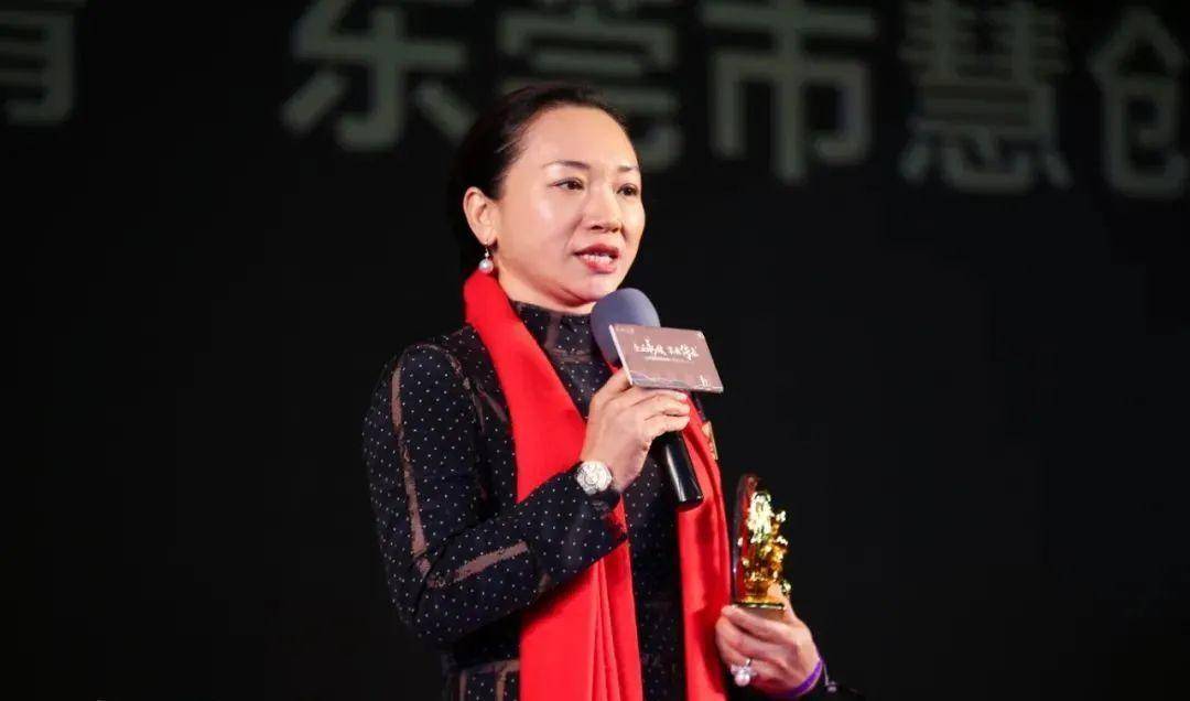 邓倩遇良师终身学习成为旺三代的女性企业家