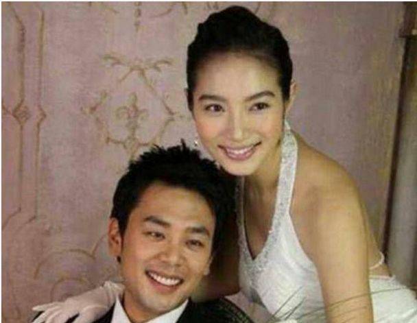 李灿曾是韩国比较有名的一位男演员,出演过很多耳朵经典韩剧,代表作有