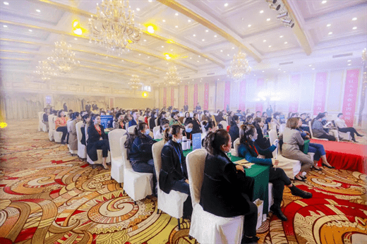 智美欣美业玉萨中国公益纹绣联合创始人