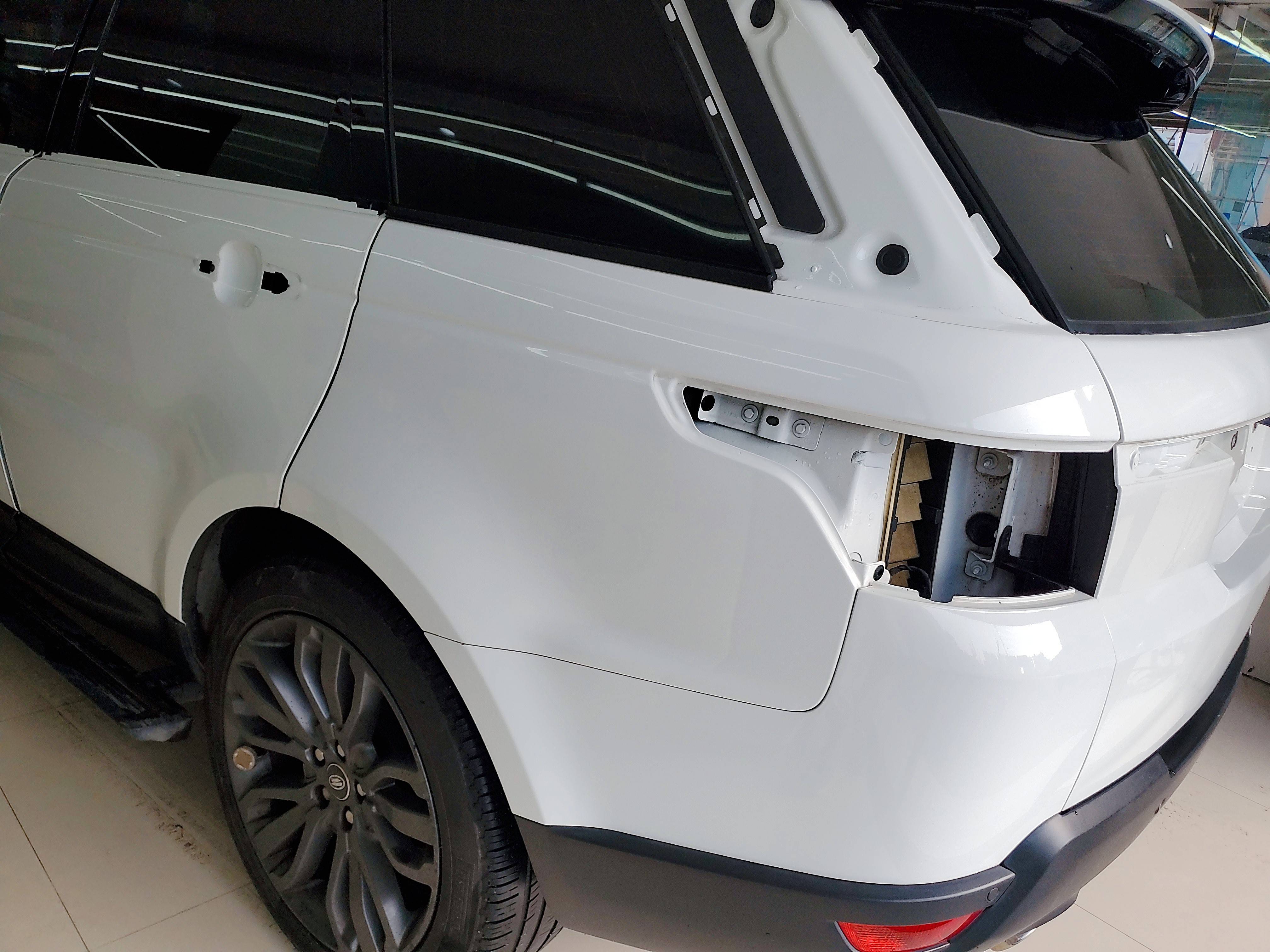 路虎揽运车身改色—哑面钻石金光粉