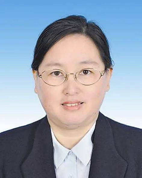 大连新任命18名干部,7名女领导中有两位八零后