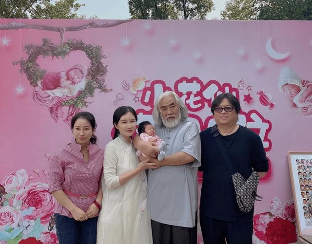 26天瘦26斤!高晓松晒近照脸瘦了一倍,12天前生图还是这样