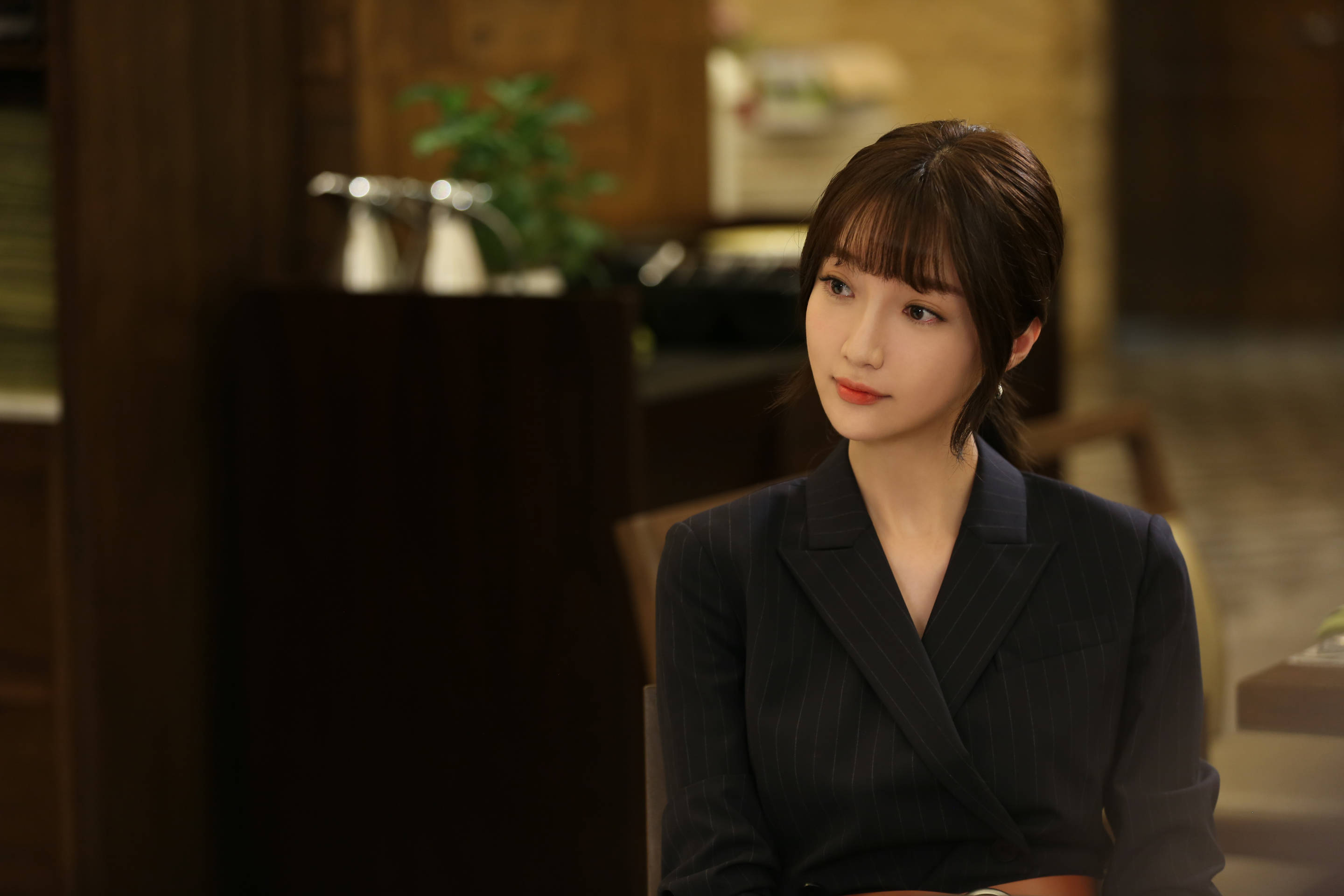 郑雅文新剧收官 检察官"搞事业"征服观众