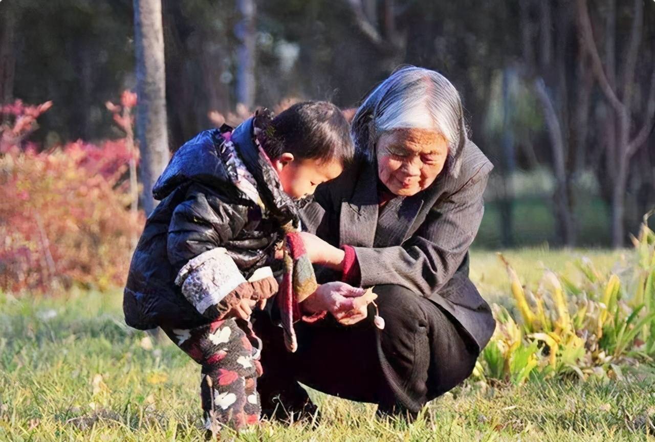 對於那些身體欠佳的老人, 照顧娃肯定比較吃力,所以對於身體不太好的