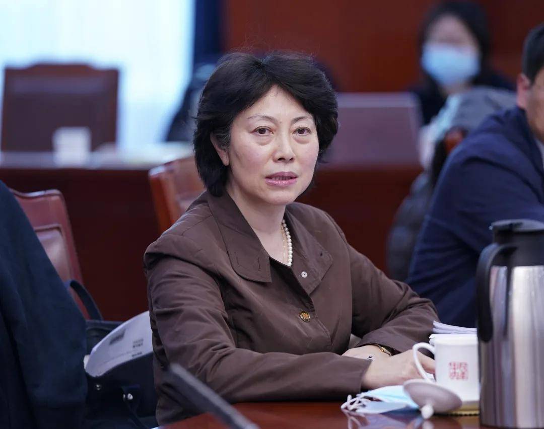 围绕这一主题,民革中央再开中山议政会_手机搜狐网