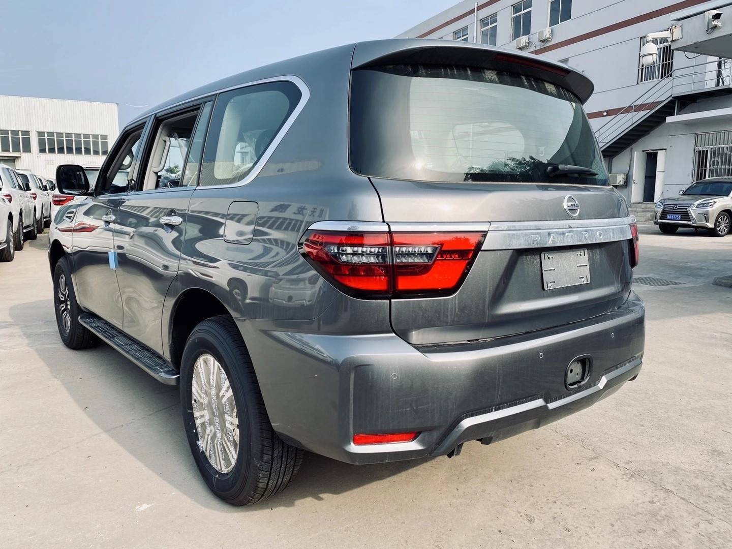 2020款日产尼桑途乐火爆开售 价格再创新低