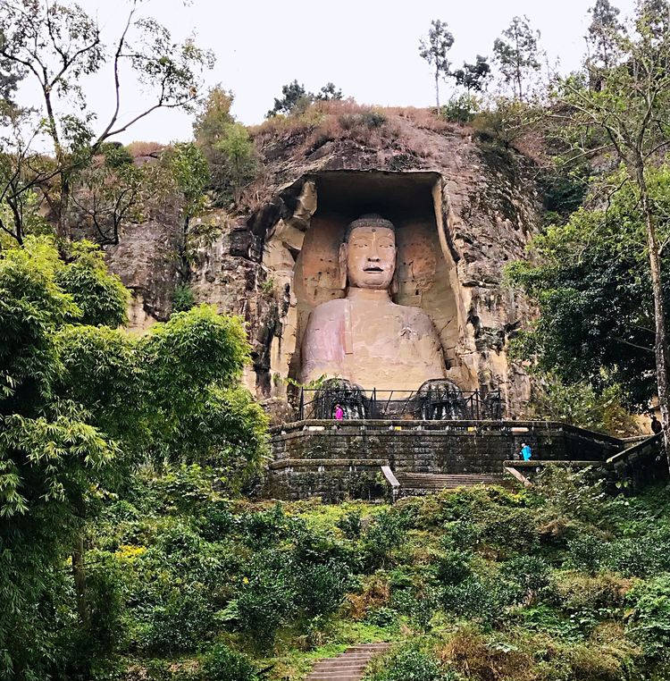初冬随风去远行游历资阳半月山