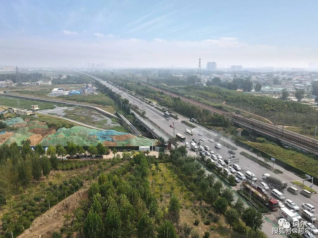 郑东新区陇海快速路东线信息,规划控制线170米,高架宽度为255米!