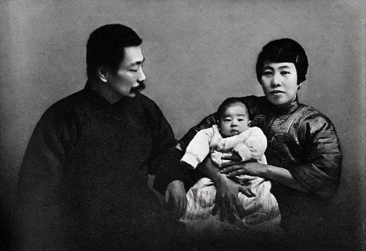 详解鲁迅一生他的家族因何走向没落鲁迅为什么不喜欢原配妻子