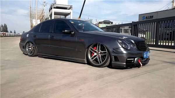 李洋讲述奔驰w211airbft气动避震低趴效果案例