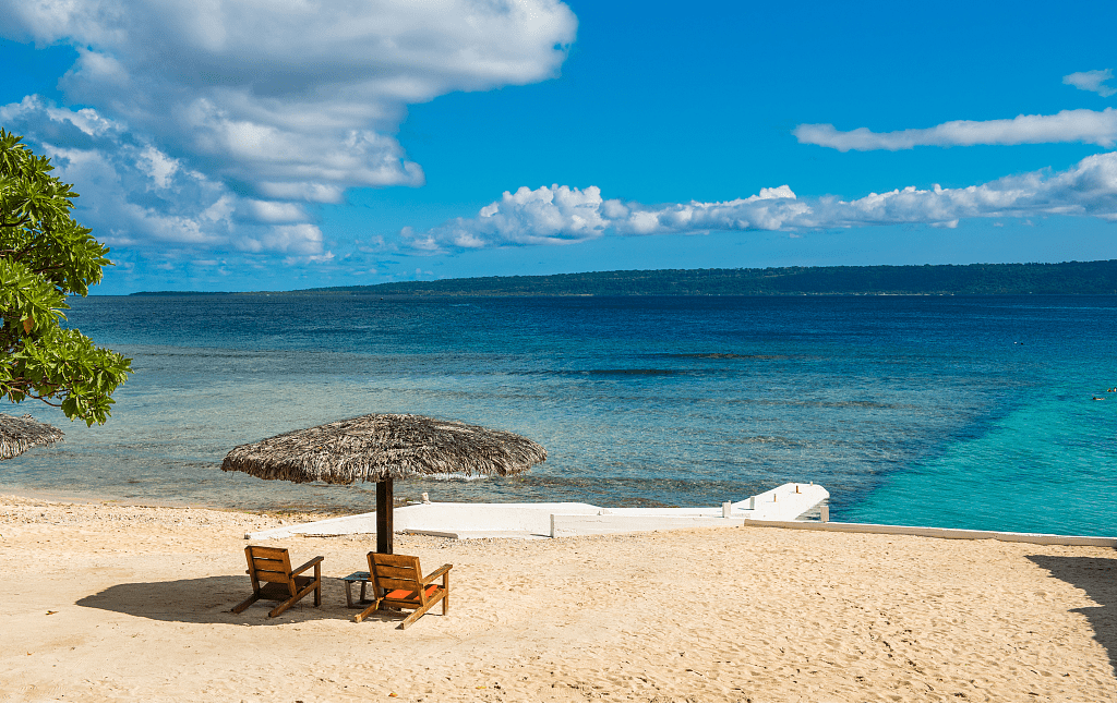 瓦努阿图除了美景,更有名的是.