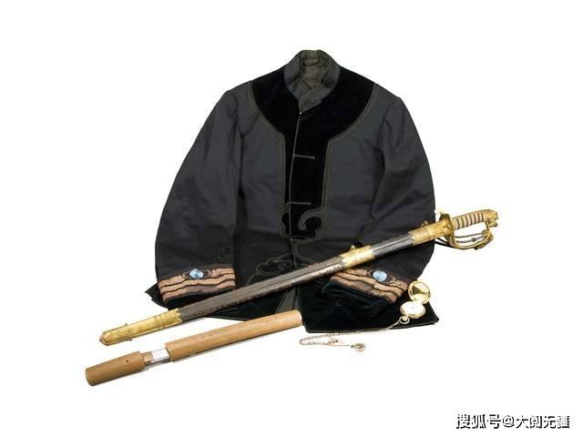 马吉芬曾使用过的北洋军服和佩刀,目前作为重要文物,在北洋水师的博物