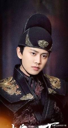 盘点那些不适合演古装的男明星只要我不尴尬尴尬的就是别人