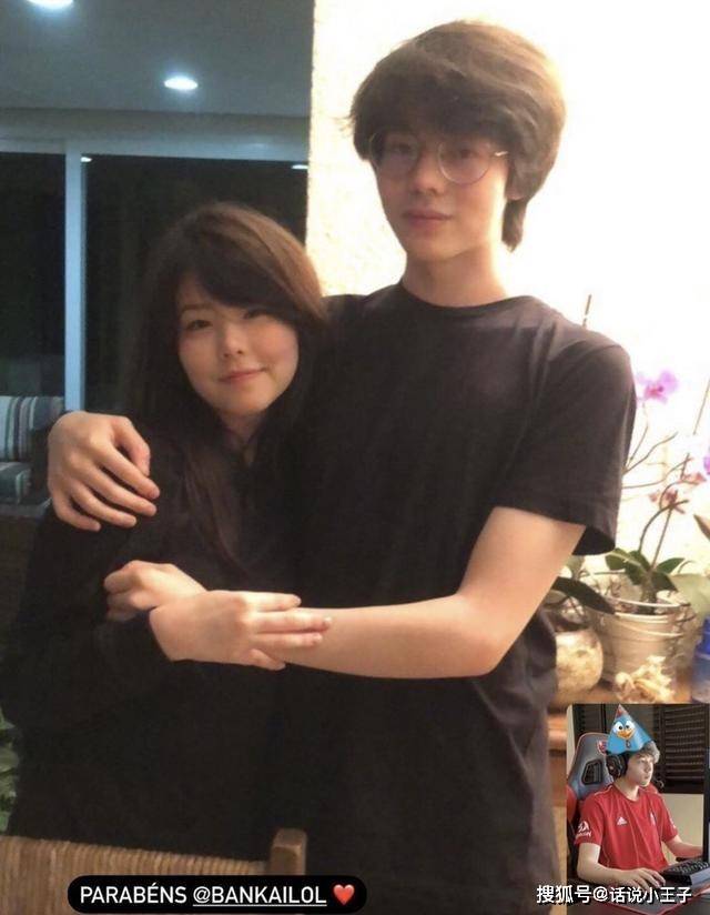 mayumi谈恋爱了!两人合照曝光,男粉纷纷取关,哭晕在厕所