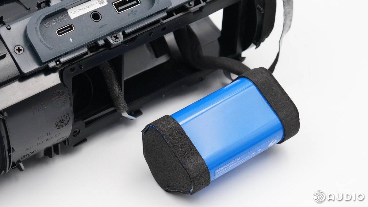 拆解报告jblcharge4冲击波蓝牙音箱