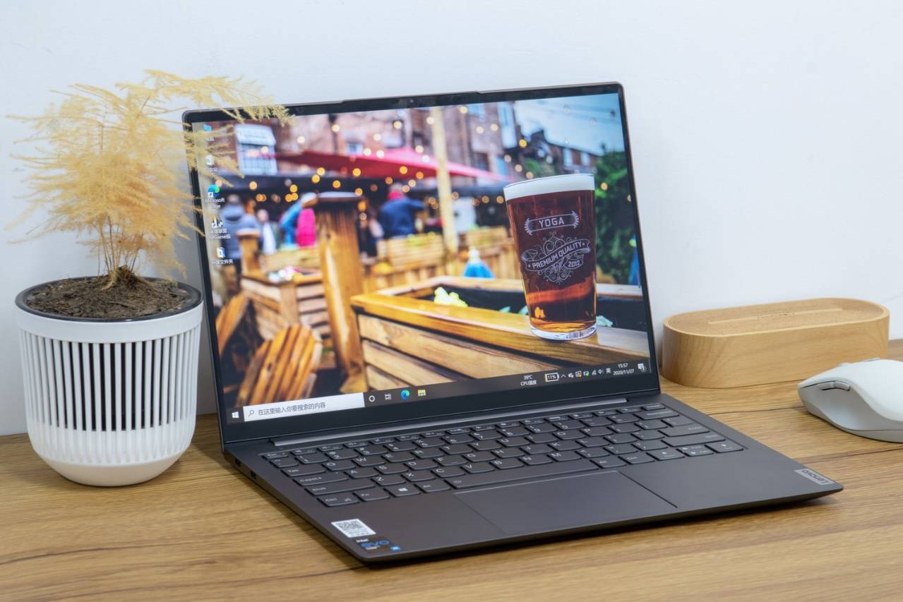 25k超高清屏谁敢小看yoga13s2021