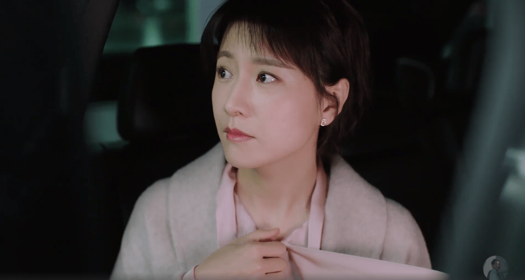 爱的厘米:饰演蓝俏俏的徐囡楠被骂惨,新剧杀青,搭档还是佟丽娅