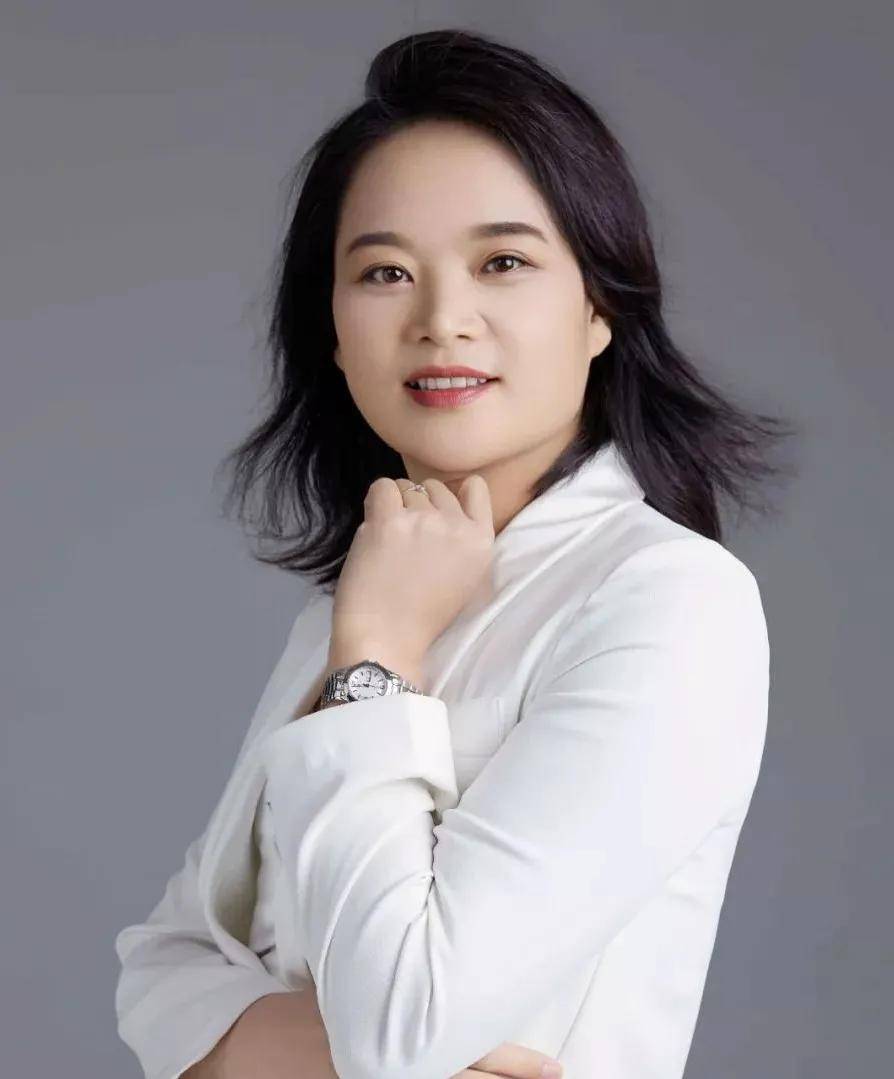 遵纪守法,从我做起——盈科济南律师走进校园,为学生带去精彩的法律