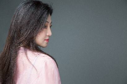 知名作家汪一洋突破之作小世界聚焦女性生存困境与自我觉醒