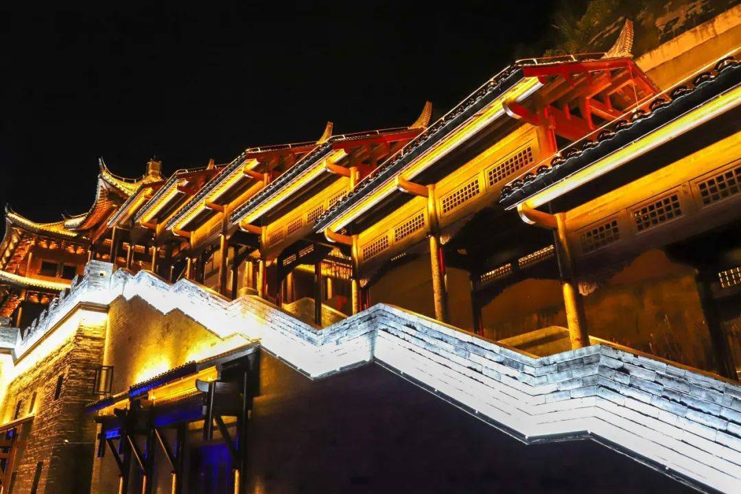 三国印巷|灯火万家城四畔 星河一道水中央