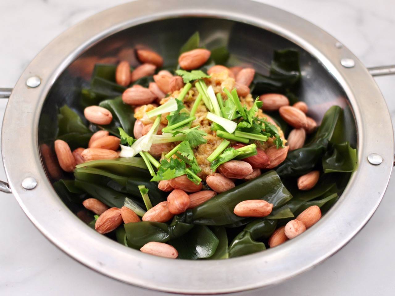 海带怎么拌好吃,别直接加醋了,十年老厨师:这个醋和白糖有玄机_花生米