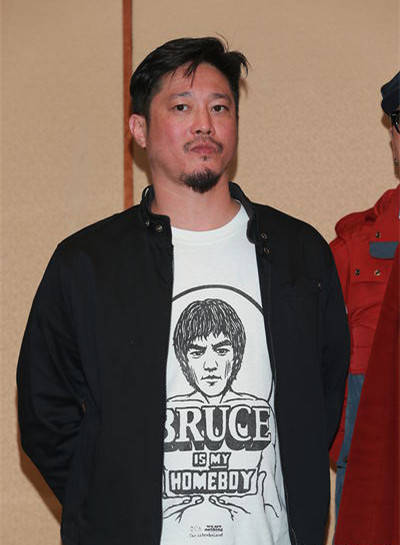 不过说到何鸿燊最帅气的女婿,却还是何超仪的丈夫陈子聪.