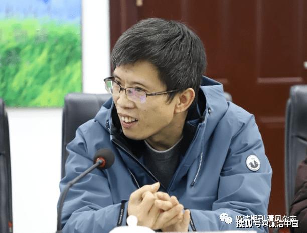 长沙税务干部学院教授,知名作家 刘绪义湖南大学廉政研究中心副主任