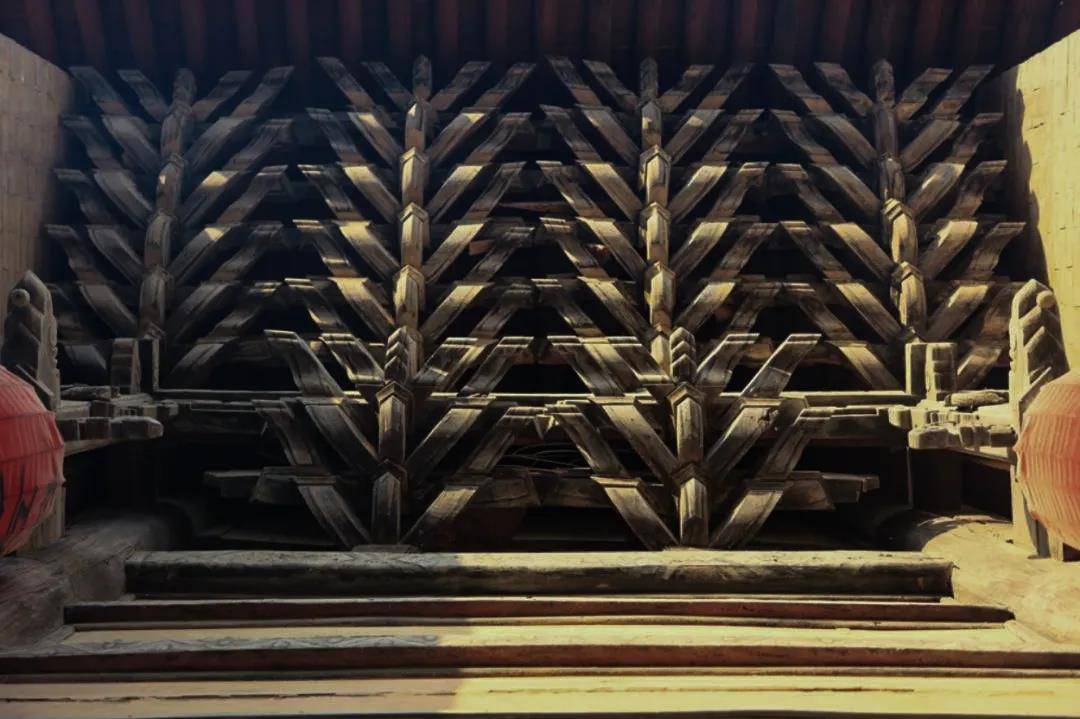 山西柳家偷偷修建的皇家九层斗拱