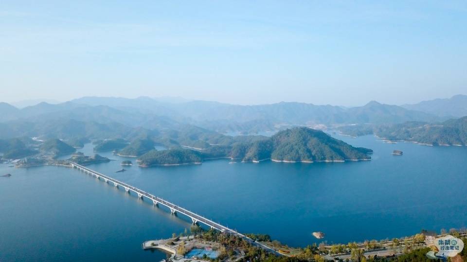 千岛湖两个以花命名的岛屿，一个开发最早，一个是登高观湖绝佳处