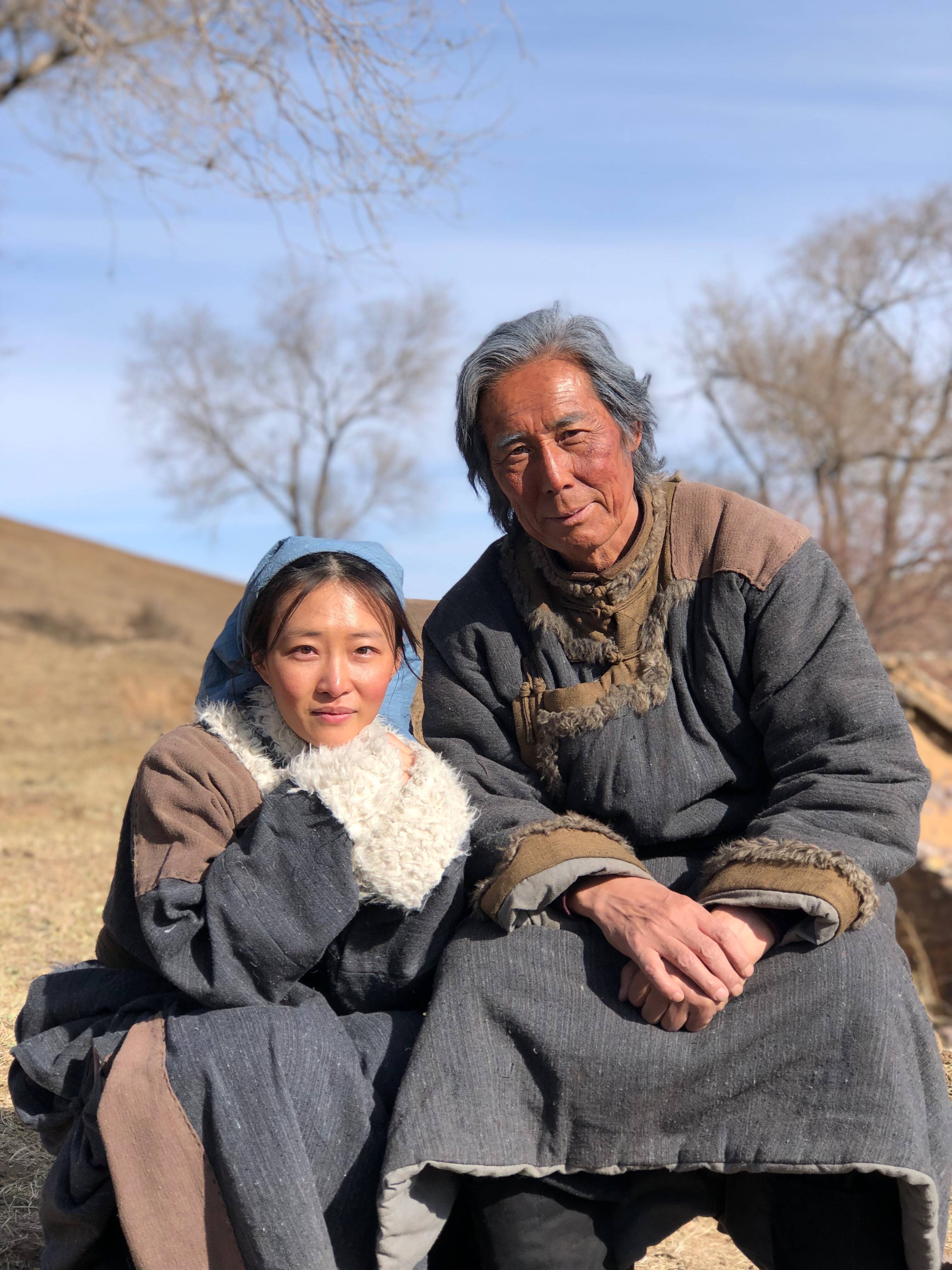 电影《风雪飘摇》杀青 赵思芮演绎牧民姑娘_手机搜狐网