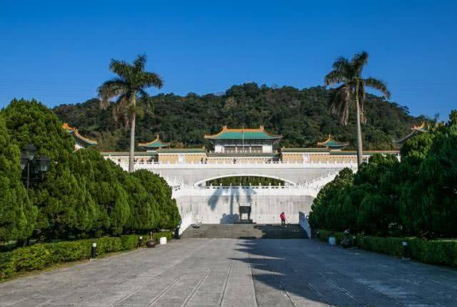 中国共有4个“著名”的故宫，１个在北京，还有3个在哪？