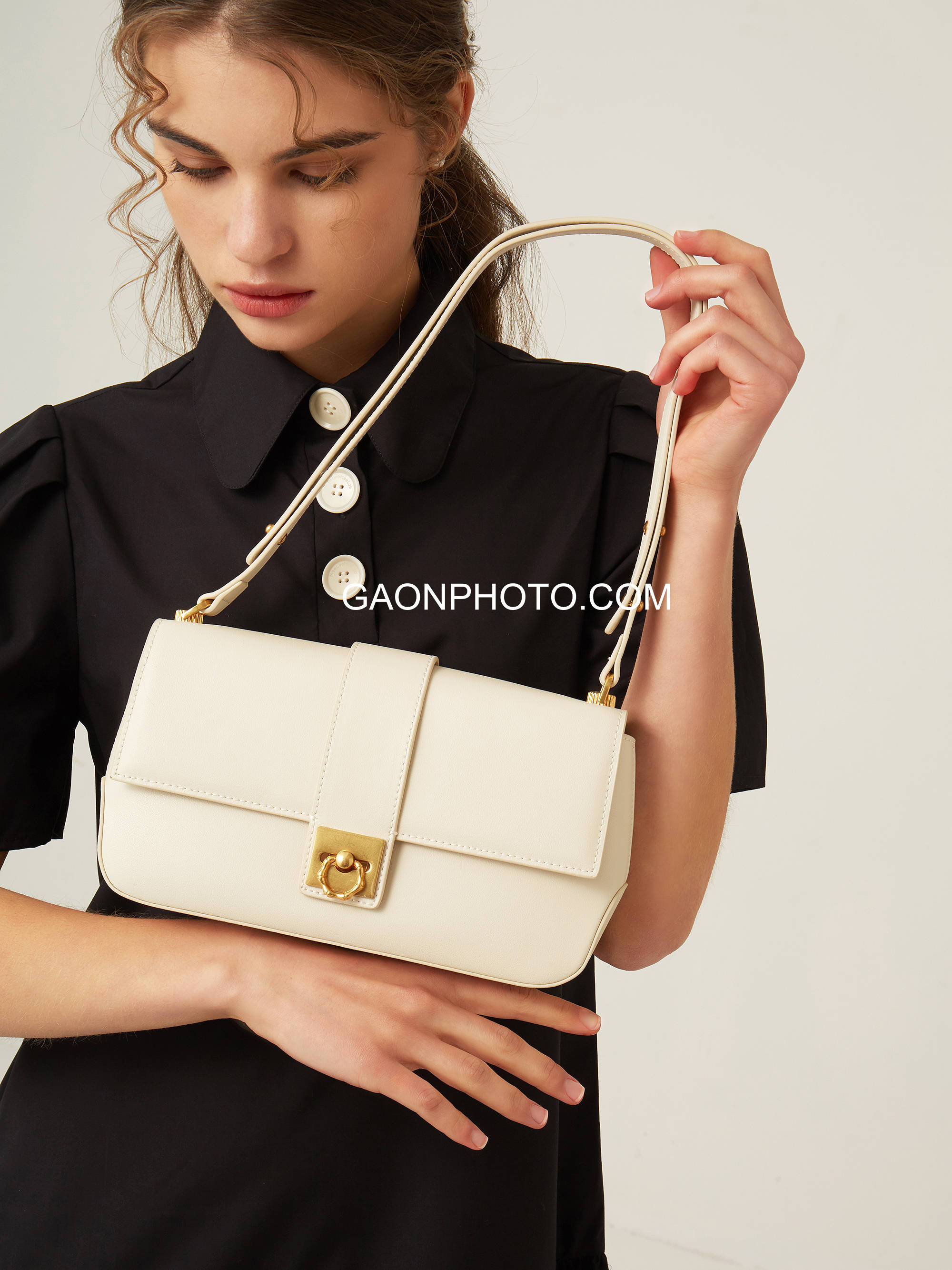 高恩广告#法式轻奢风包包拍摄