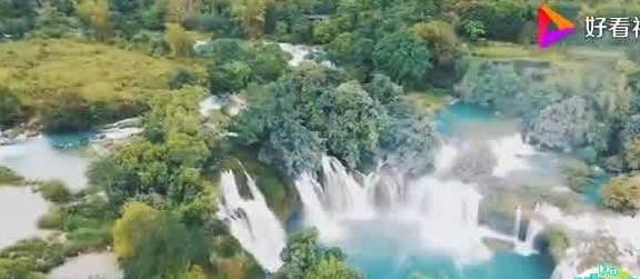 亚洲第一跨国瀑布，水量比黄果树瀑布大三倍，两国人在此做生意