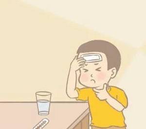 如果孩子打完疫苗出现低热等反应,比如局部红肿,疼痛,硬结等局部症状