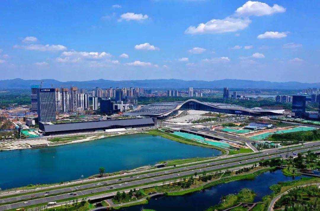 别被神盘带节奏,这才是上车天府新区的"送分题"_成都中心