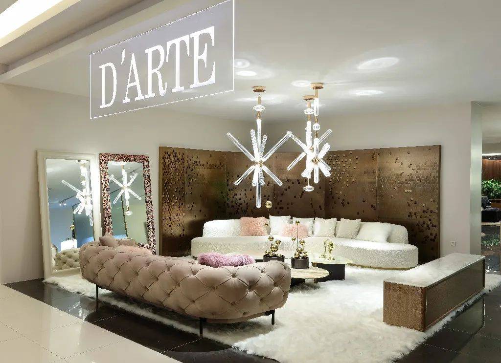 大牌提前看黛柏睿坚守原创25载时尚艺术演绎极致轻奢