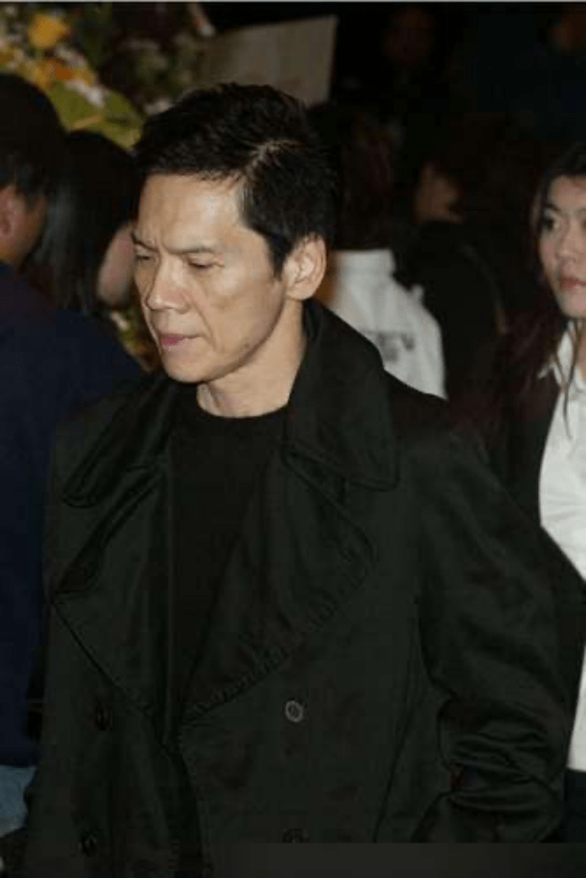 当初让向华强吃瘪,场子说砸就砸,见面就是打,看北京混混有多