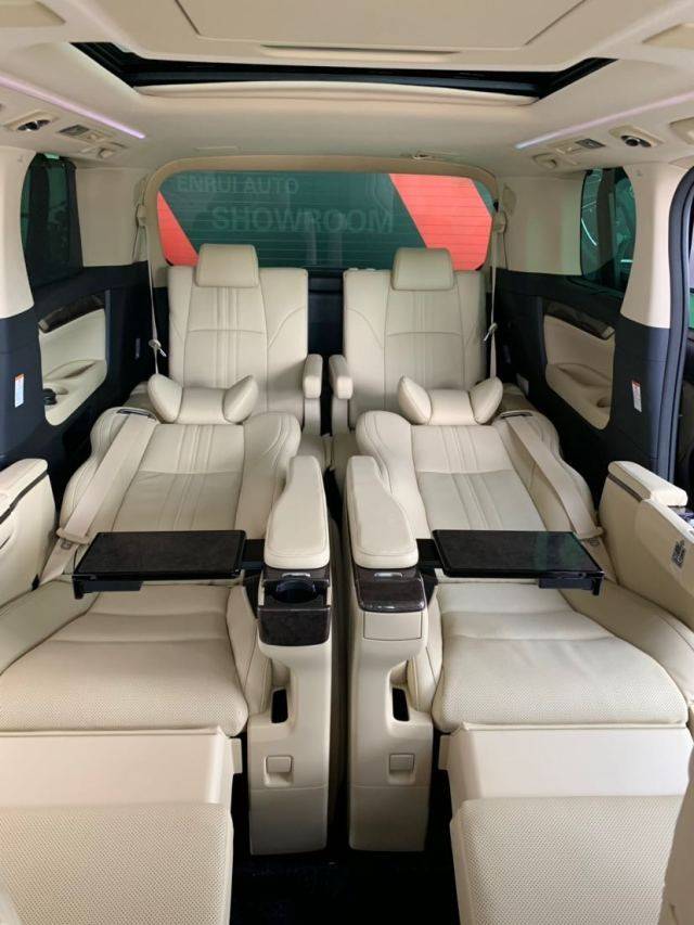 丰田埃尔法35l七座商务大幅降价现车让利