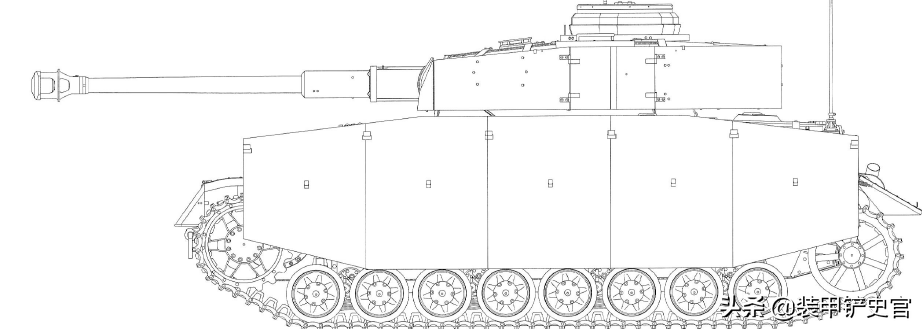 1943年5月,装备i型装甲裙板的四号坦克侧视线图.