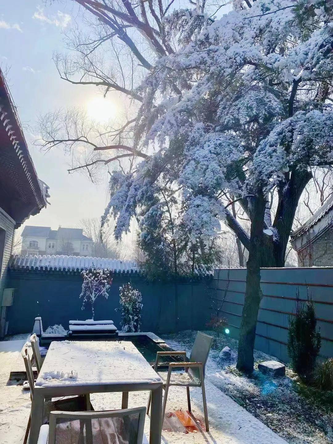 雪景私汤 | 遇见冰雪中的童话小院,藏在冬日里的温暖私汤