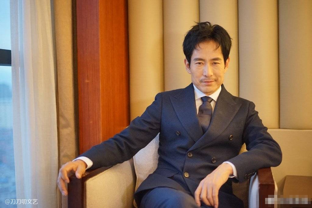 狠人米振东巡回检察组隐藏王炸炼过钢睡过马路的国际影帝