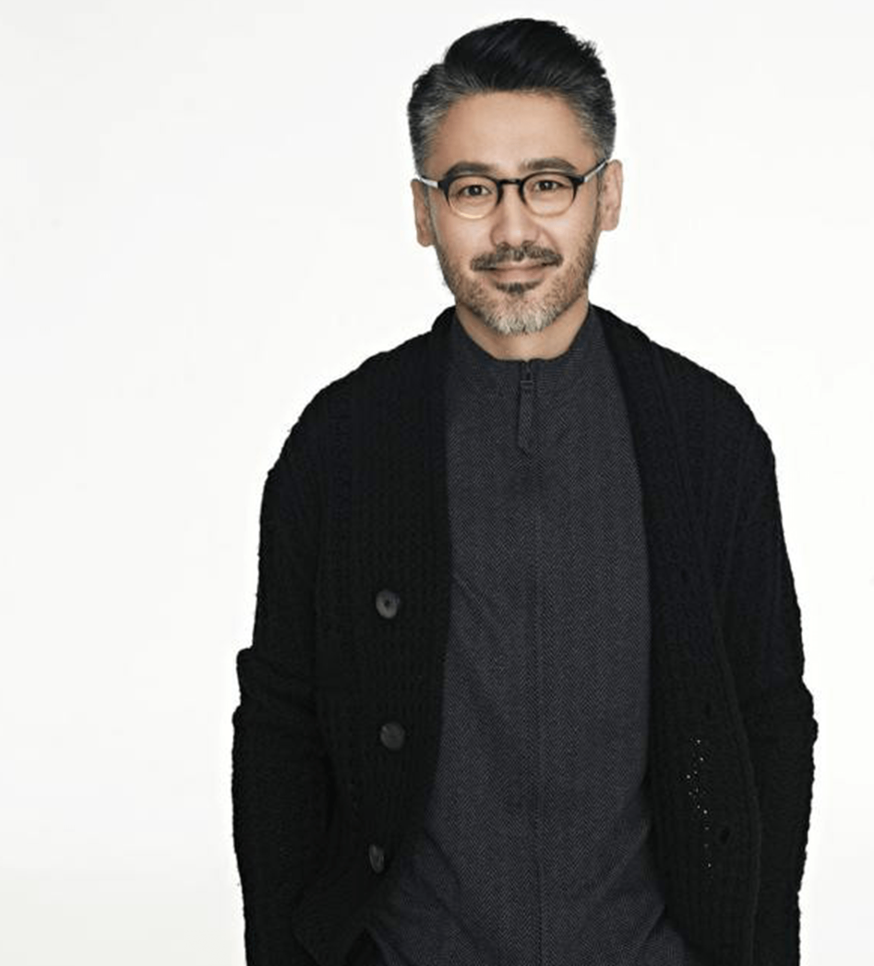 出名不怕晚!5位"大器晚成"的明星,吴秀波42岁才成名