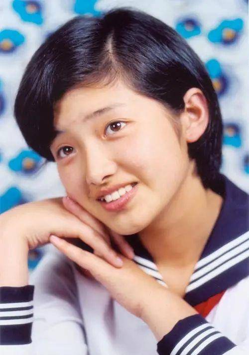 让女人迷恋的张亚东:前女友跨半个娱乐圈,51岁仍如少年_曹方