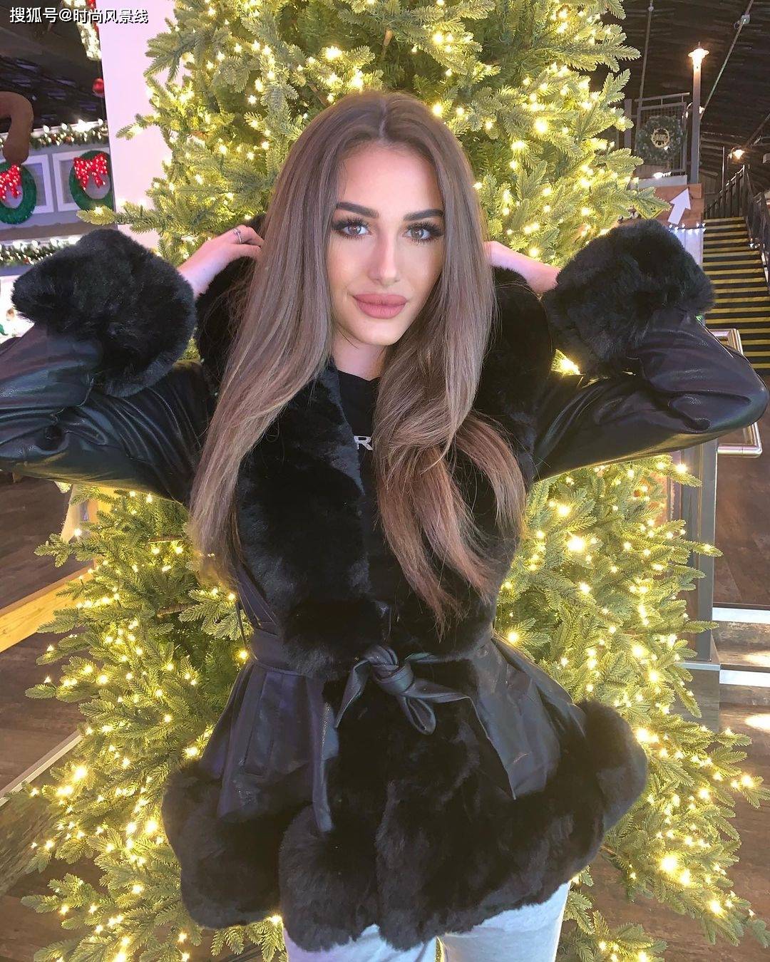 好了,关于克洛伊·维奇(chloe veitch)的时尚穿搭风格就介绍到这里了