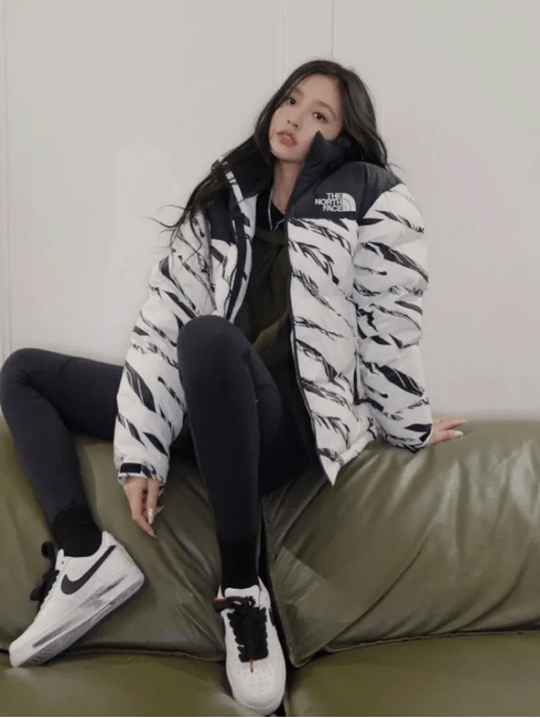 周杰伦带货,众明星更是扎堆上脚aj,nike今年的业绩不愁了_air