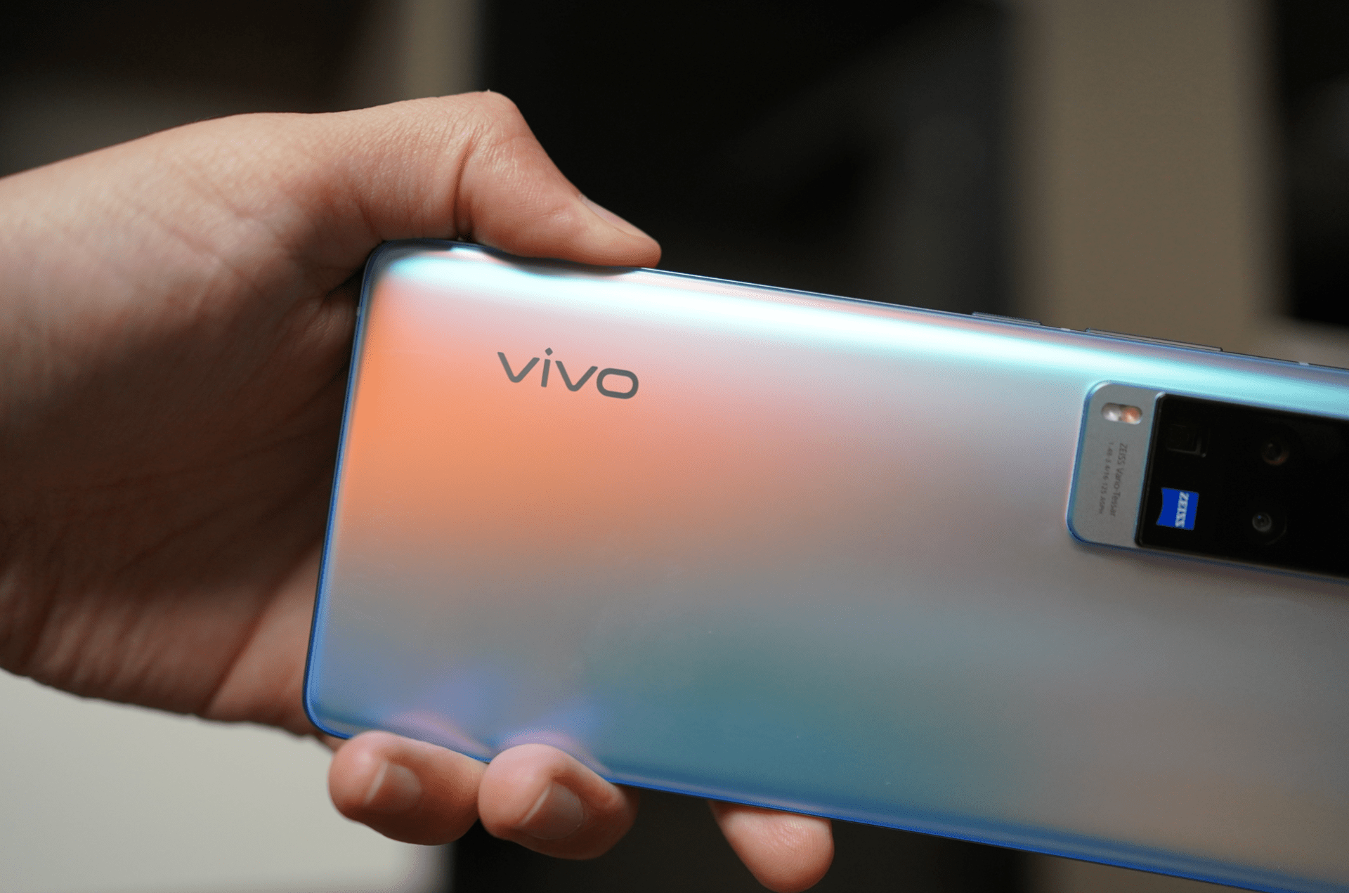 vivo x60系列首发体验:"专业影像旗舰"名号不是白来的_手机搜狐网