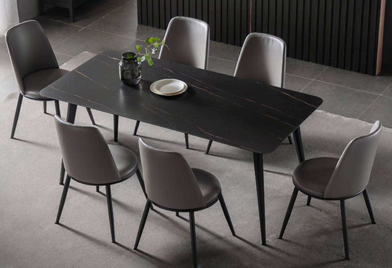 网红餐桌槽点多岩板餐桌的缺点你够了解吗如何才能不掉坑